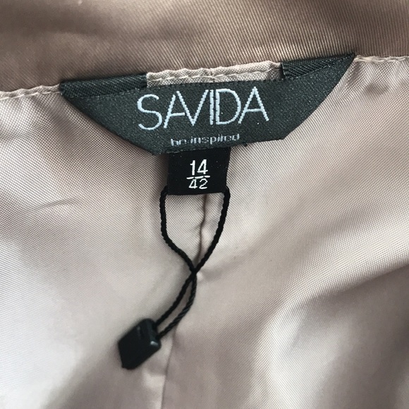 Absolutely gorgeous Dress - Picture 6 of 9